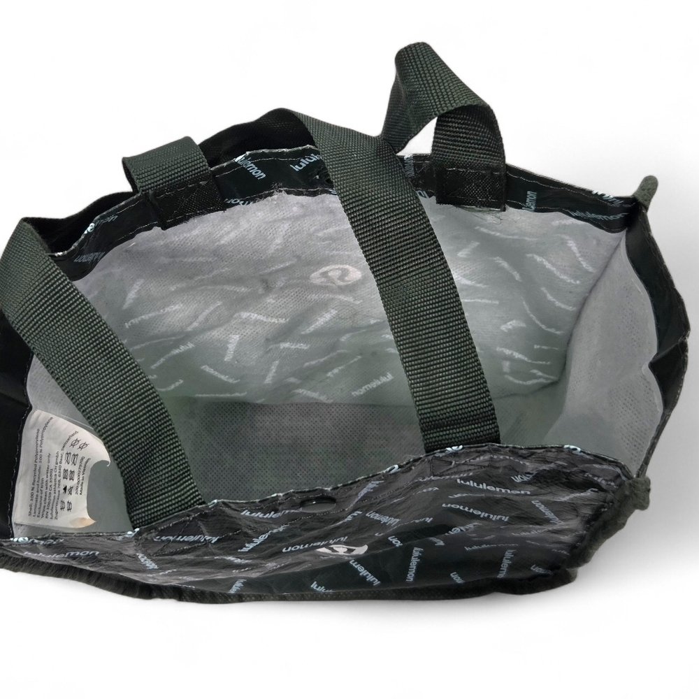 Lululemon Small Reusable Shopping Tote Lunch Bag 💚GREEN 💚. - Picture 5 of 12